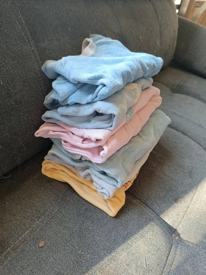 Lot pyjama velours - photo numéro 2