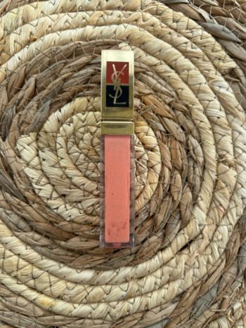 Gloss à lèvres Neuf YSL num 50