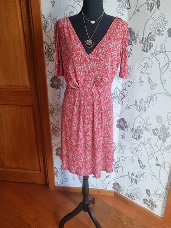 Robe fleurie rouge Mango