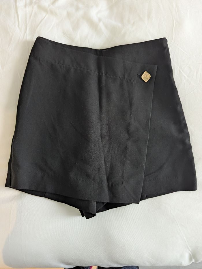 Jupe short femme 🙂‍↕️