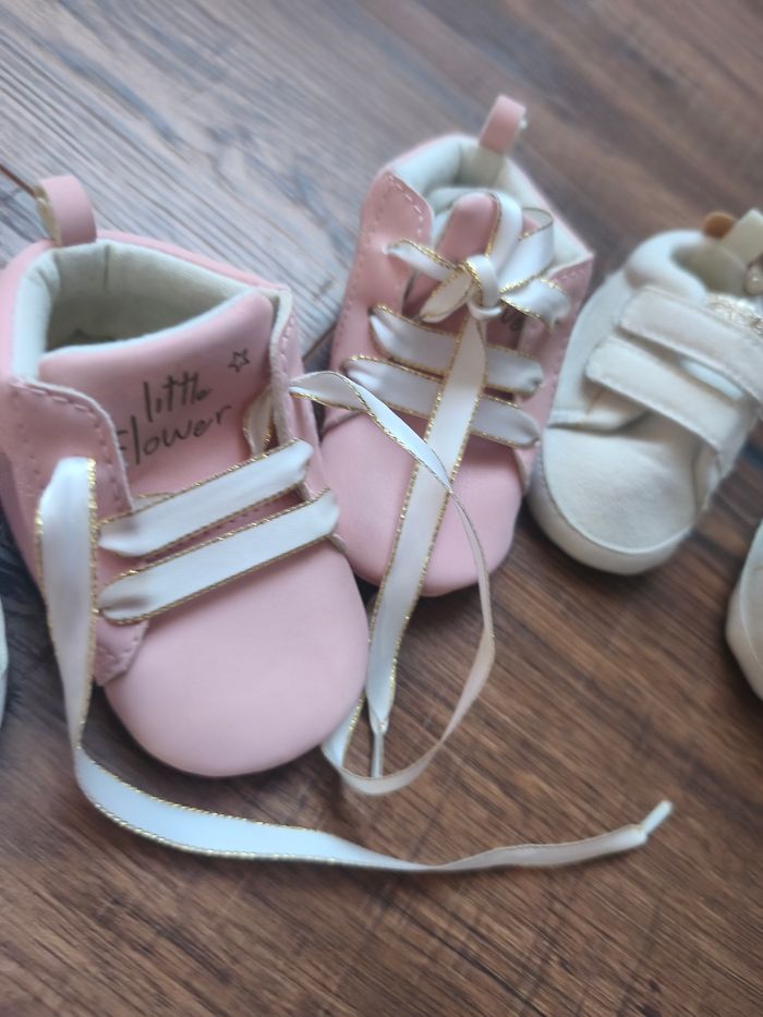 Lot chaussures - photo numéro 3