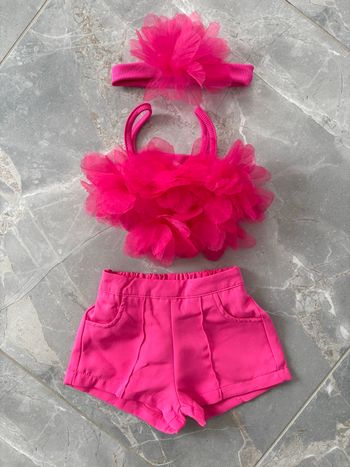 Ensemble complet 3 pièces froufrous avec short haut et bandeau 12 mois rose