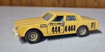 Majorette Chevrolet Impala Taxi – 1/41 – Yellow Cab – made in France – vintage