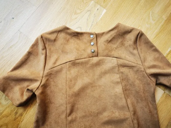 Robe en suédine - photo numéro 4