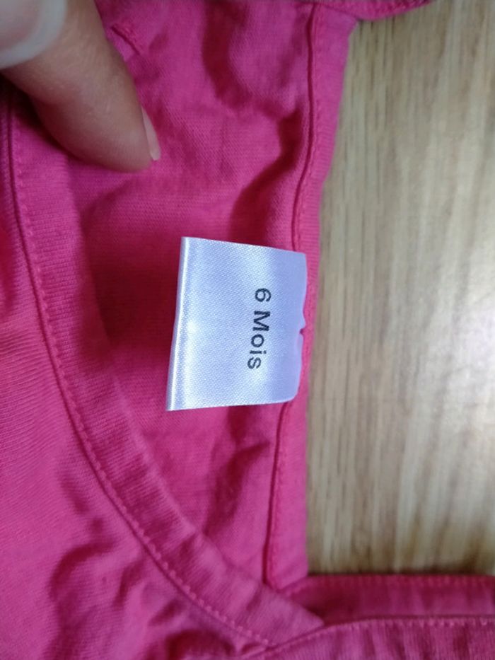 Ensemble débardeur rose et short en jean. Bébé 6 mois - photo numéro 4