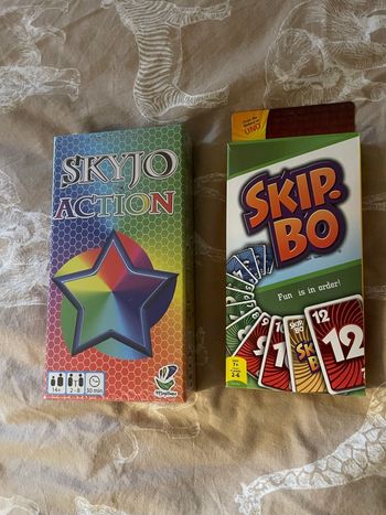 Skyjo Action et SkipBo neuf