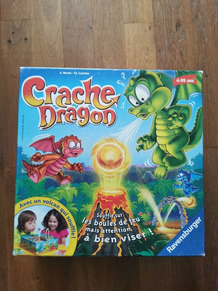 Crache Dragon