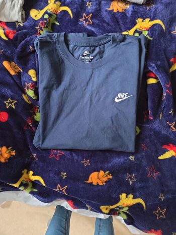 Tee-shirt homme Nike.