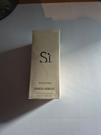 Si George Armani eu de parfum femme 100 ml