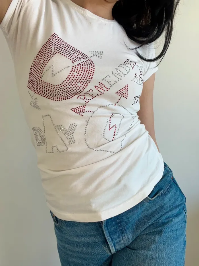Tee-shirt y2k blanc à strass taille S