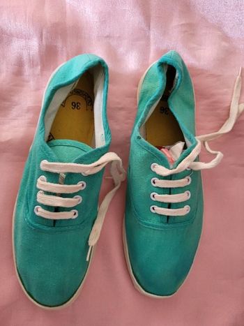 Sneaker toile verte t 36 neuf npn porte