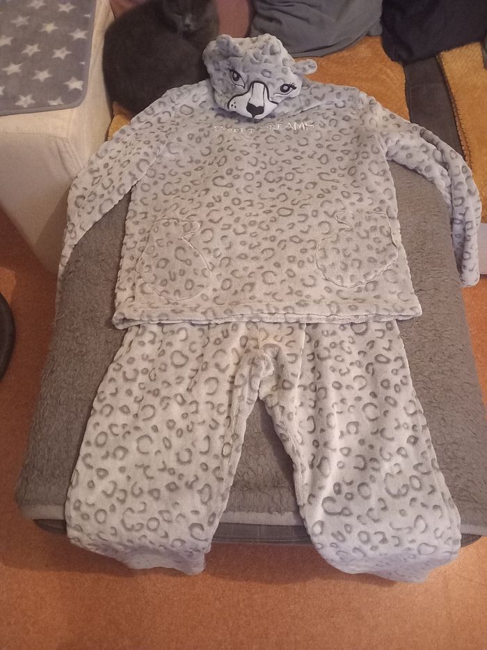 Pyjama taille 42/44