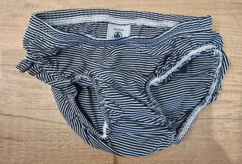 Slip de bain Petit Bateau fille Taille 12 mois