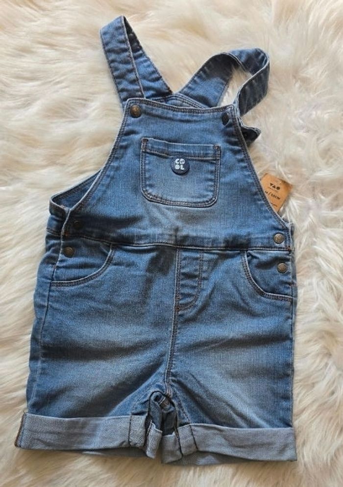 Neuve (non portée)🏷🥰🤩😍💙 salopette courte 36mois (98cm) garçon 💙😍🤩