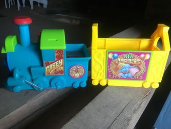 Jouet train dumbo disney