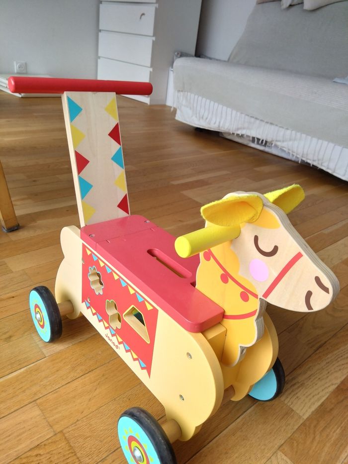 Porteur lama en bois Janod