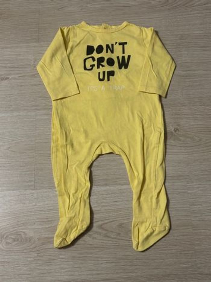 Pyjama mixte en 9 mois fin - photo numéro 3