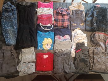 Lot vêtements hiver fille 5 ans TBE