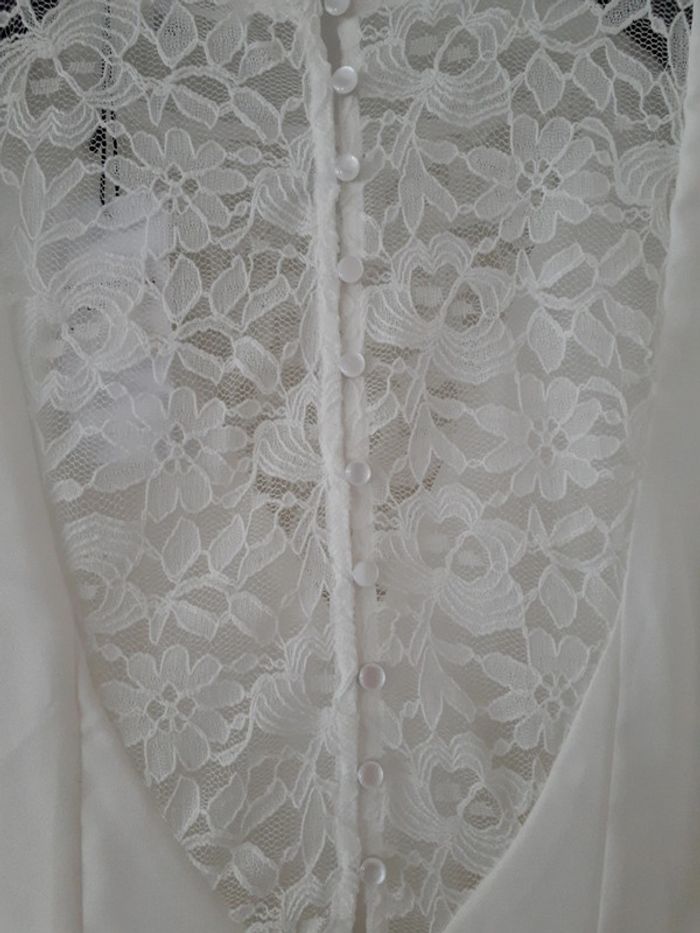 Robe ecrue - photo numéro 4