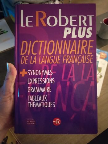 Dictionnaire Robert plus
