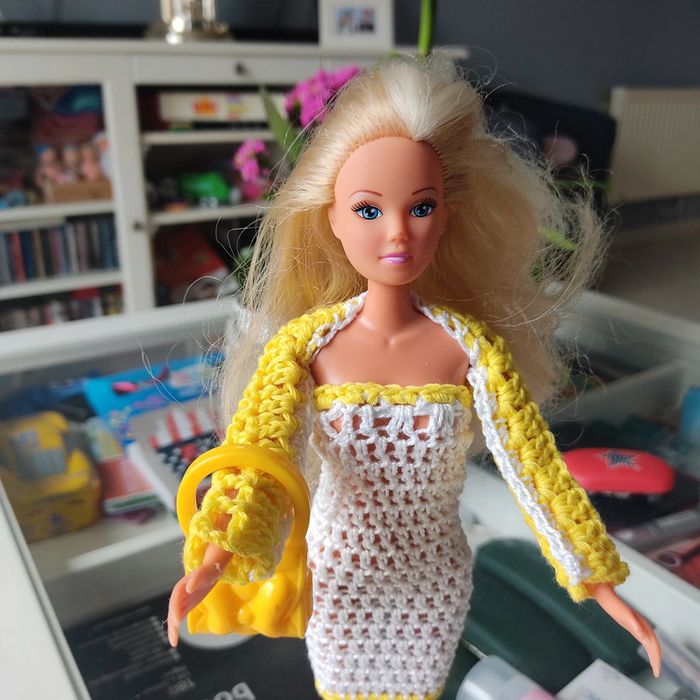 Vêtements pour Barbie 3+1€ - photo numéro 2