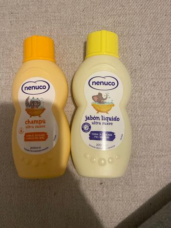 Shampooing et gel douche nenuco