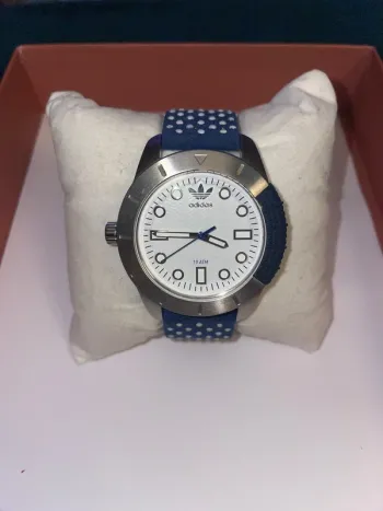 Montre Adidas bleue