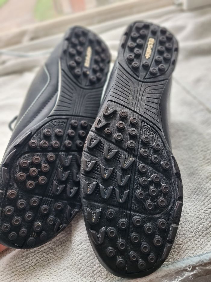 Chaussure Crampons futsall - photo numéro 2