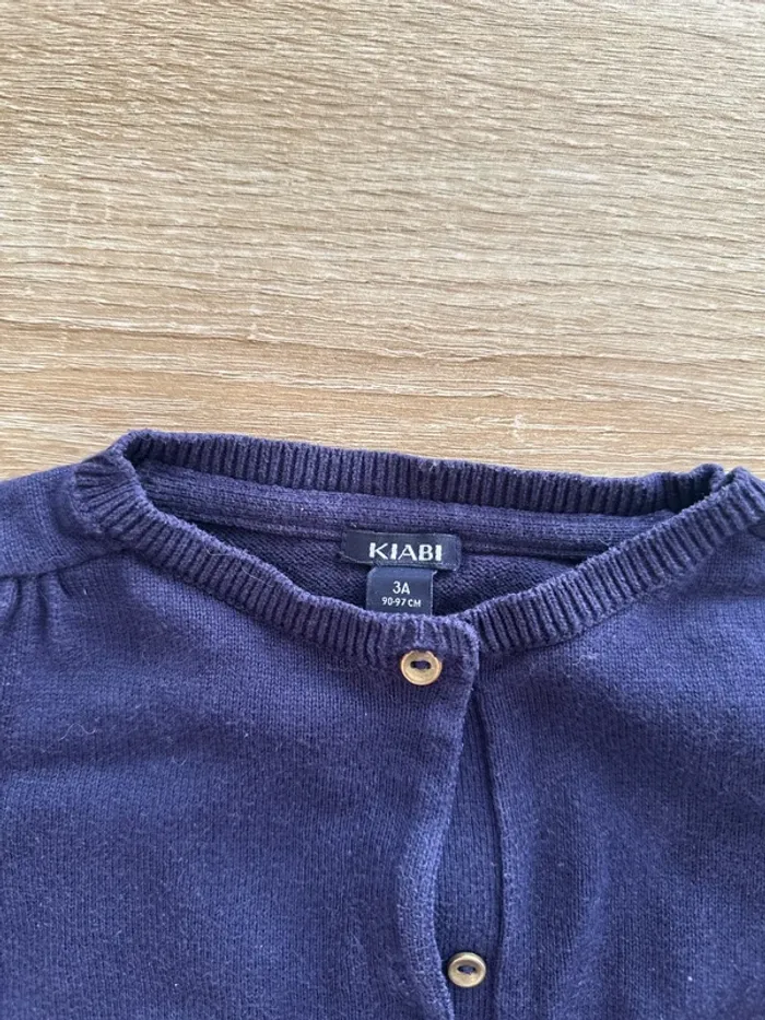 Vend gilet bleu marque Kiabi taille 3 ans en très bonne état - photo numéro 3