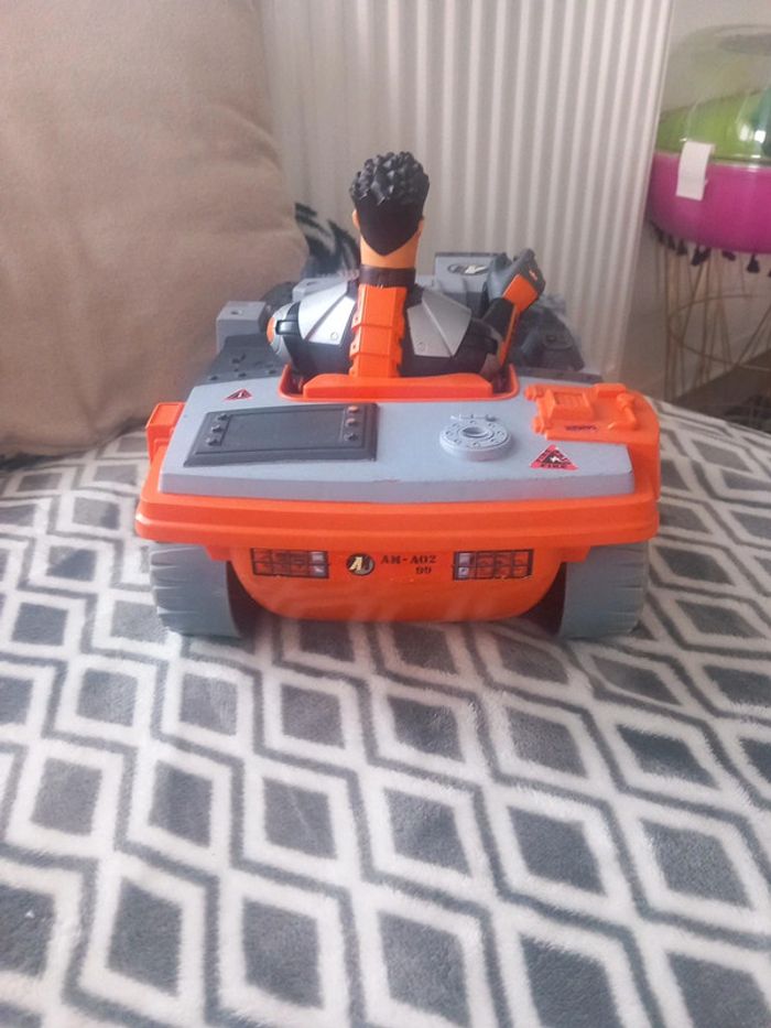Figurine action man avec son véhicule - photo numéro 4