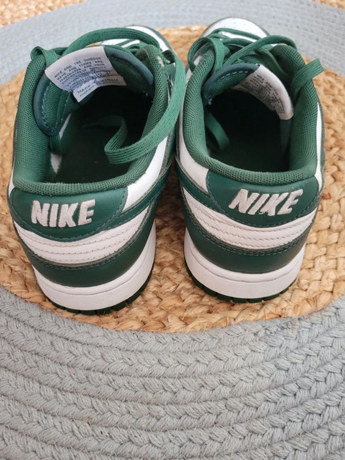 Nike Dunk Low Next Nature - Vertes et Blanches - photo numéro 3
