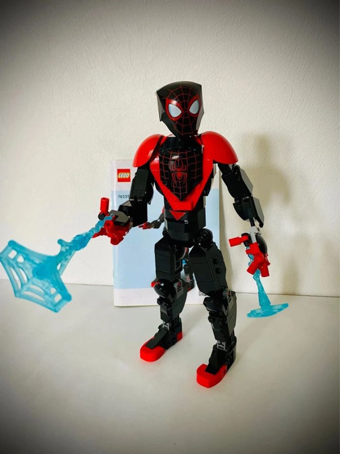 LEGO Marvel Super Heroes 76225 - La Figurine de Miles Morales - Complet avec Notice - photo numéro 4