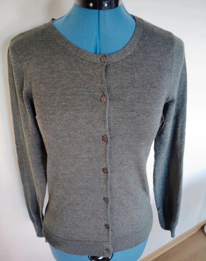 Lot de 2 gilets taille 34-36 - photo numéro 4