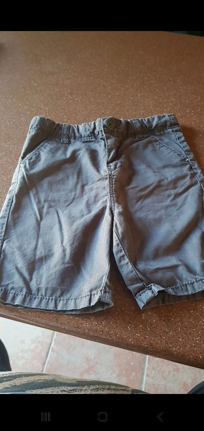 Bermuda okaidi 23 mois