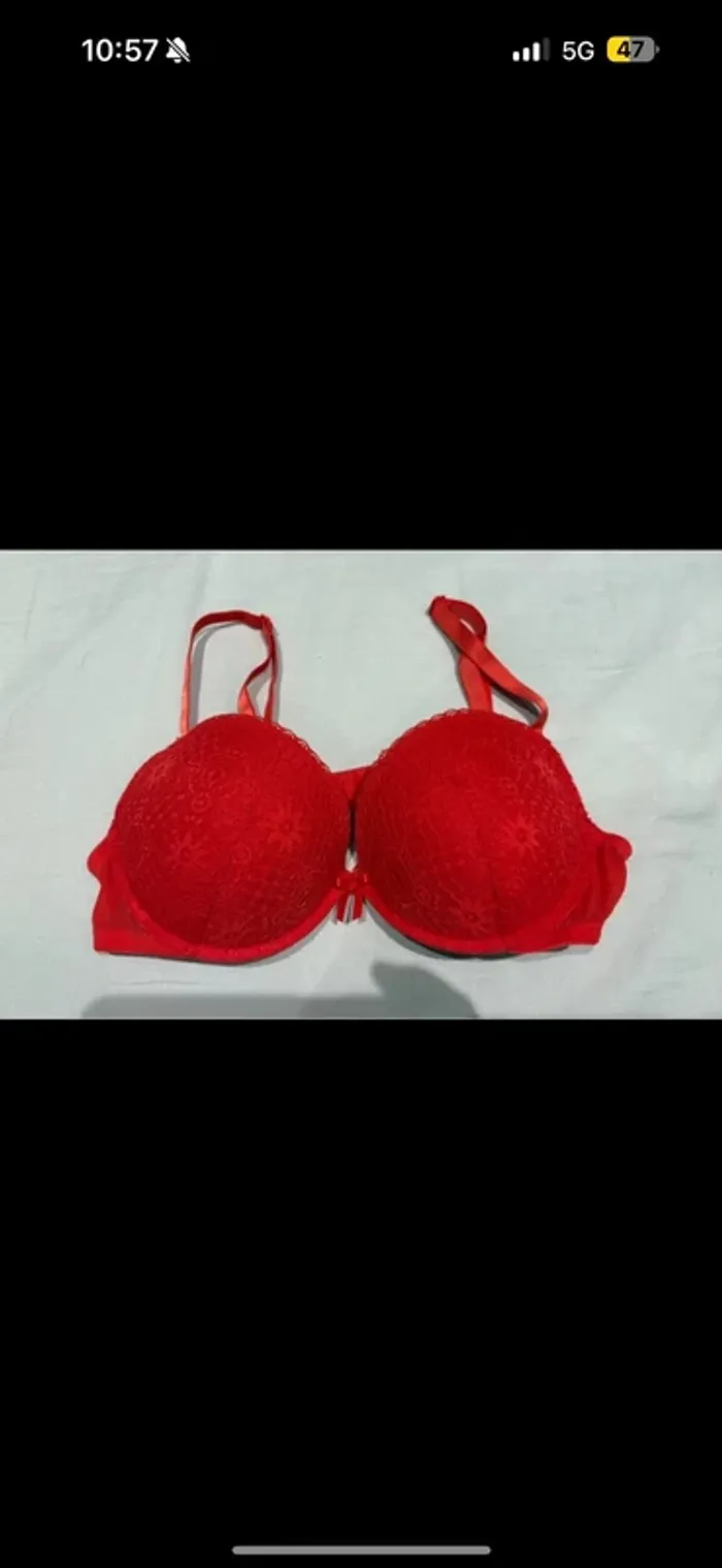 Soutien-gorge rouge dessin dentelle Yamamay