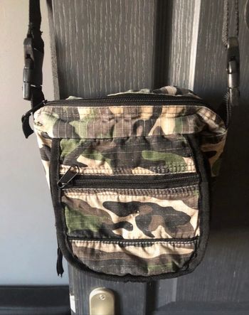 Sacoche à bandoulière militaire