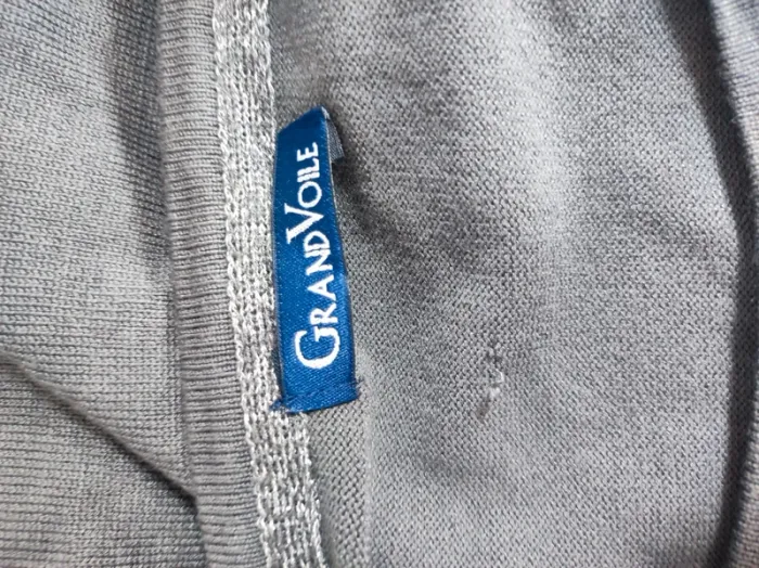Pull gris - photo numéro 3