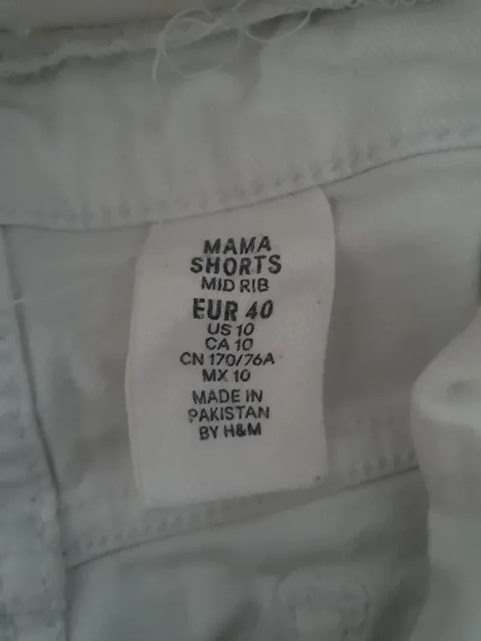 Short Grossesse H&M - photo numéro 3