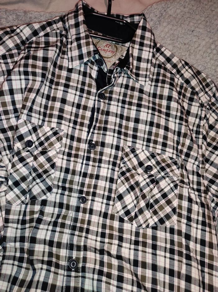 Chemise a carreaux - photo numéro 7