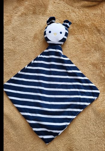 Doudou rayé bleu marine et blanc