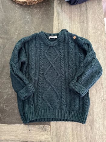 Pull torsadé vert foncé