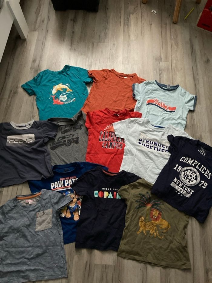 Lot teeshirt 4 ans