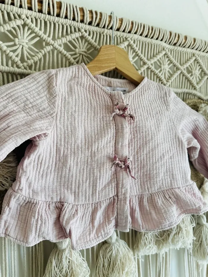 Blouse 1 an 1/2 Zara - photo numéro 2