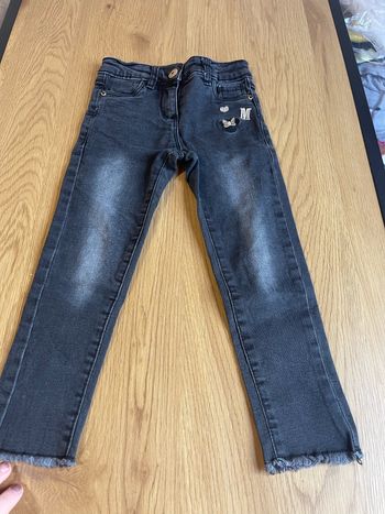 Jeans fille taille 104