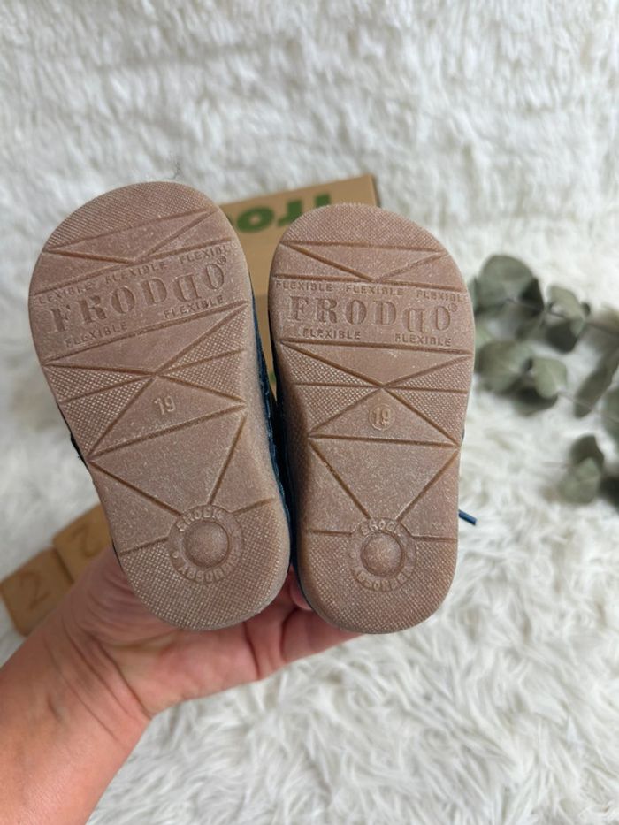 Paire de chaussures Bleu Froddo taille 19 - photo numéro 4
