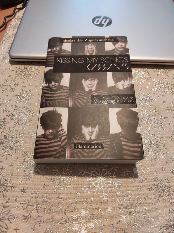 Livre Kissing my Songs