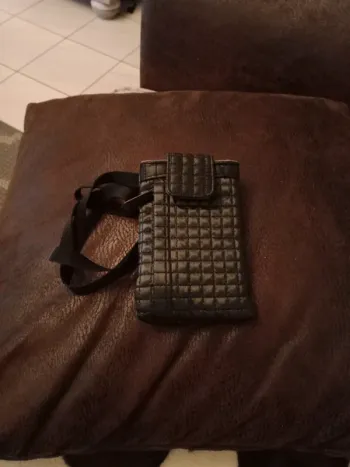 Pochette tel et portefeuille