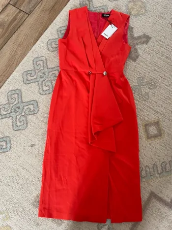 Robe Sinequanone