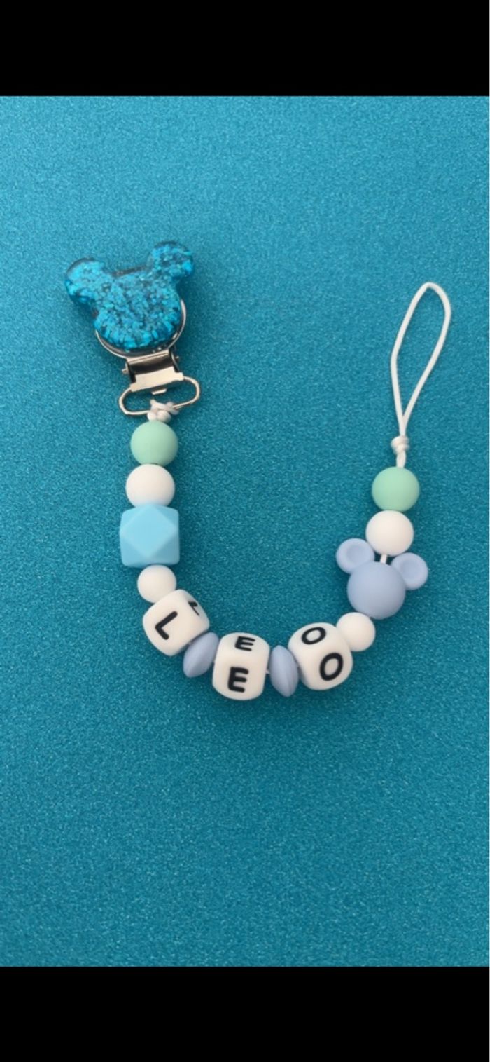 Attache tétine Disney personnalisé - photo numéro 2