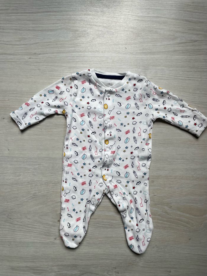 Lot de 3 pyjamas neufs garçon Primark naissance - photo numéro 3